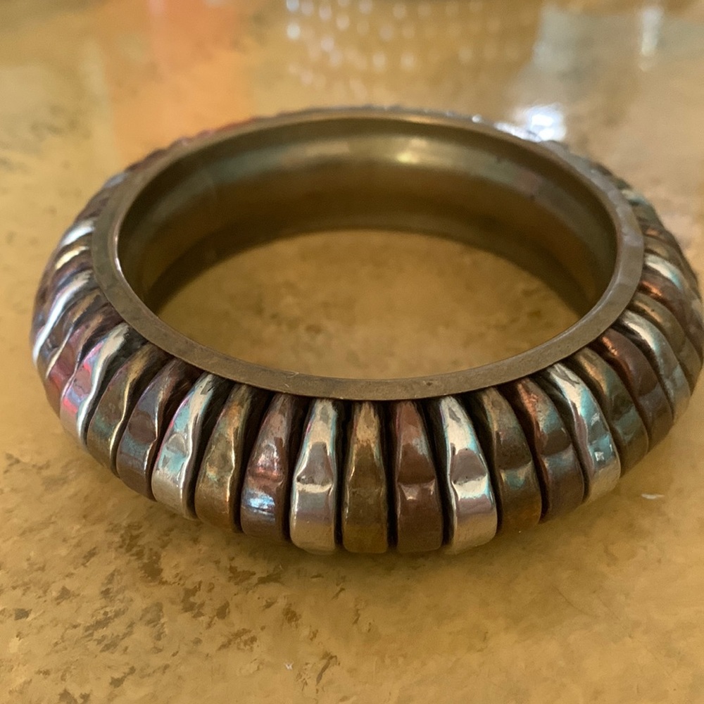 Super chunky vintage plastic bracelet brown silver gold copper earth tones